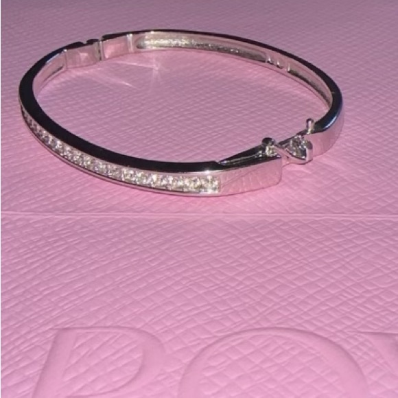 Swarovski bangle - Picture 2 of 3